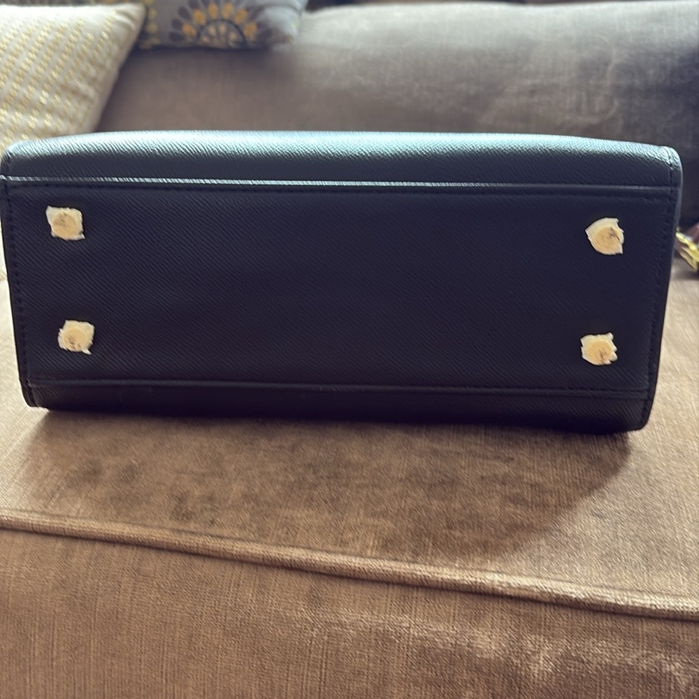 Elegant Black Fashion Crossbody bag - PRICE DROP ‼️‼️Last one - Picture 4 of 4